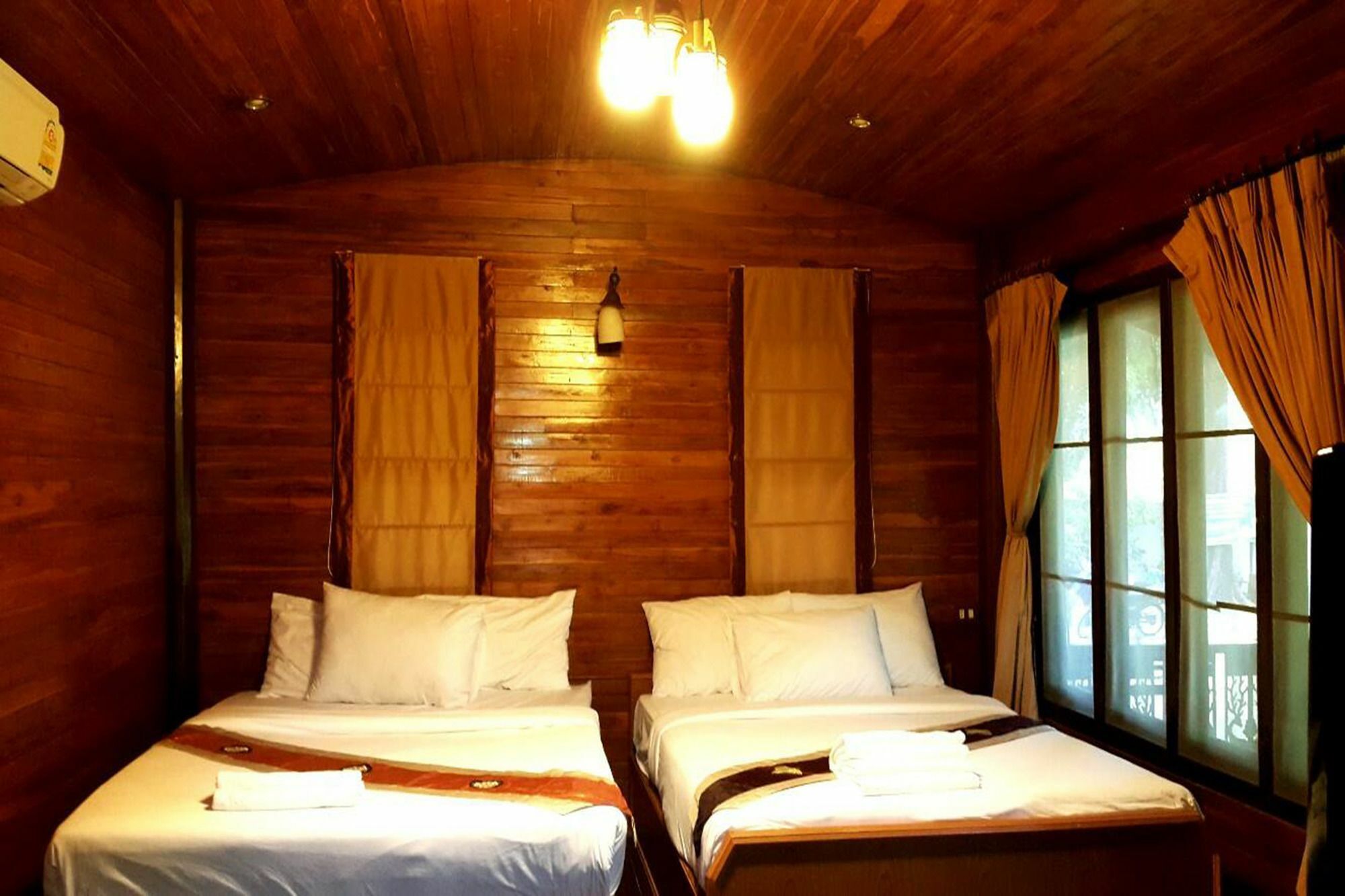 Ban Sairung Hotel Rayong Exterior foto